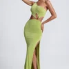 Vestido largo de un solo hombro con detalles metálicos Rosalia en verde oliva