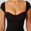 Vestido largo Dolcezza con escote corazón en negro
