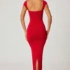 Vestido largo Dolcezza con escote corazón en rojo