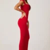 Vestido largo Dolcezza con escote corazón en rojo