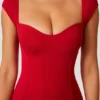 Vestido largo Dolcezza con escote corazón en rojo