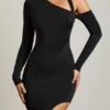 Vestido largo drapeado asimétrico Blythe en negro