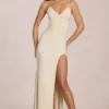 Vestido largo Elanora con escote en V profundo en color marfil