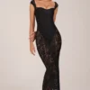 Vestido largo Elisa con cuello corazón en negro