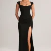Vestido largo Elva de modal con cuello corazón y cintura drapeada en negro