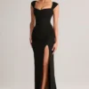 Vestido largo Elva de modal con cuello corazón y cintura drapeada en negro