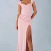 Vestido largo Elva de modal con cuello corazón y cintura drapeada en rosa palo