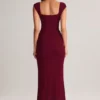 Vestido largo Elva de modal con cuello corazón y cintura fruncida en color vino