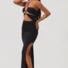 Vestido largo hasta los pies con cuello halter y aberturas Oceane en negro