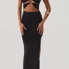 Vestido largo hasta los pies con cuello halter y aberturas Oceane en negro