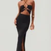 Vestido largo hasta los pies con cuello halter y aberturas Oceane en negro
