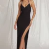 Vestido largo Indi con cuello halter en negro