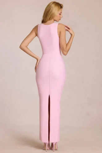 Vestido largo Nayeli con cuello cuadrado y fruncido en rosa flor
