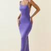 Vestido largo sin espalda con fruncidos Devika en violeta