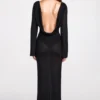 Vestido largo sin espalda de jersey transparente con mangas largas Frances en negro