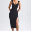 Vestido midi Aiko con cuello corazón en negro