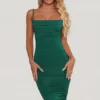 Vestido midi ajustado con cuello vuelto y fruncidos «You’re My Type» en verde