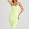 Vestido midi ajustado de cuello cuadrado Ainslee en modal, color verde matcha