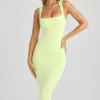 Vestido midi ajustado de cuello cuadrado Ainslee en modal, color verde matcha