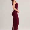 Vestido midi ajustado de cuello cuadrado Ainslee en modal color vino