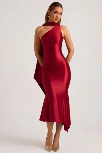 Vestido midi asimétrico con detalle de bufanda Shaya en rojo intenso