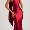 Vestido midi asimétrico con detalle de bufanda Shaya en rojo intenso