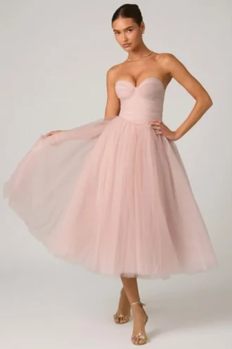 Vestido midi-axo de tul con corsé Cindy en rosa empolvado
