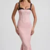 Vestido midi con cola de pez y detalle de sujetador en capas Valentina en rosa con lunares