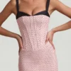 Vestido midi con cola de pez y detalle de sujetador en capas Valentina en rosa con lunares