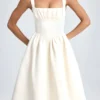 Vestido midi con corsé drapeado Marguerite en color marfil