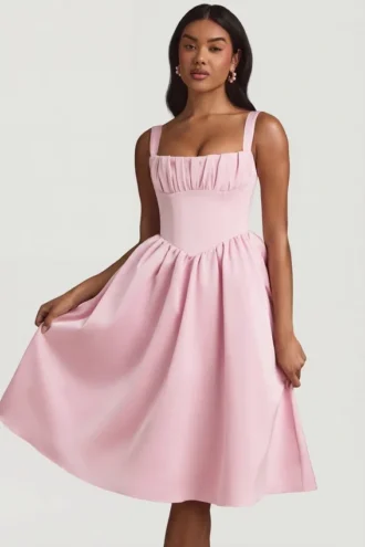 Vestido midi con corsé drapeado Marguerite en color rosa palo
