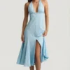Vestido midi con cuello halter Elonia con estampado floral azul