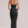 Vestido midi con cuello halter Landen en negro
