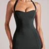 Vestido midi con cuello halter Landen en negro