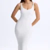Vestido midi con escote pronunciado y espalda abierta Lois Modal en blanco