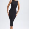 Vestido midi con fruncidos y espalda abierta Grainne en negro