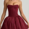 Vestido midi convertible con lazo y bajo abullonado de Gloriana en rojo vino