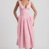 Vestido midi de corte A con detalle de lazo y bordado inglés de Saidey en rosa suave