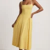 Vestido midi de corte A de modal Aireen en amarillo pastel