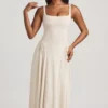 Vestido midi de corte A de modal Aireen en color marfil
