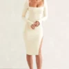 Vestido midi de manga larga con cuello cuadrado Sawyer en color marfil