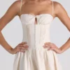 Vestido midi de popelín con pinzas y ribete de encaje Esmeralda en color marfil