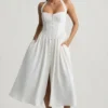 Vestido midi halter con detalle de botones Orlena en blanco