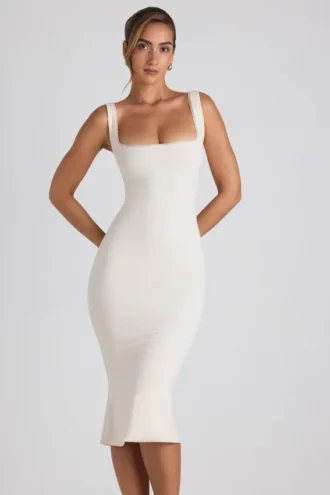 Vestido midi Navi de modal con ribete de encaje en color marfil