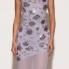 Vestido sin espalda con escote corazón y adornos Amarelle en color lila