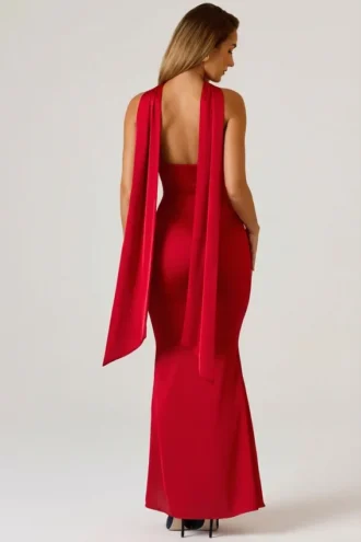 Vestido sin tirantes con detalle de pañuelo Mandi en rojo escarlata