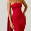 Vestido sin tirantes con detalle de pañuelo Mandi en rojo escarlata