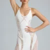 Vestido Tori con cuello halter y adornos en color marfil